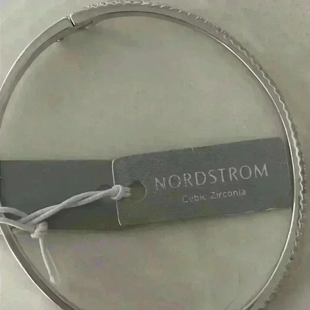NWT Nordstrom Cubic Zirconia Bangle Bracelet - Picture 4 of 7